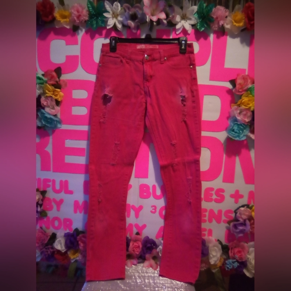 #042👉🏼Women's/Teens Hot Pink Jeans 👖